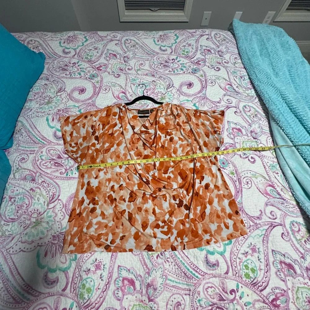 Dana Buchman Orange and White Ruched Blouse - Picture 5 of 6